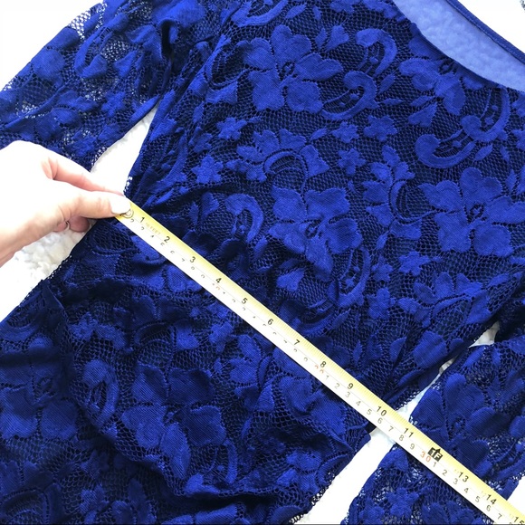 ✨Nicole Miller Lace Dress - Picture 3 of 8